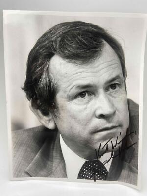 Howard Baker signed 8 X 10 photo Senator Reagan Chief of Staff READ!