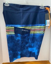 OAKLEY STRIPED FATHOM 18" BOARDSHORTS SWIM RETAIL 80 MENS SZ 36 - NEW W/TAGS 