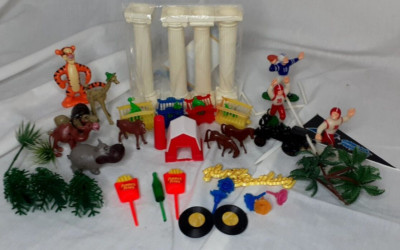 Huge Lot Vtg CAKE TOPPERS Wilton Bakery Crafts CIRCUS ANIMAL TRAIN Tigger FRIES