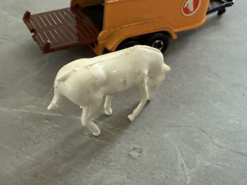 MATCHBOX LESNEY SUPERFAST No MB43A VINTAGE PONY TRAILER - Picture 2 of 8