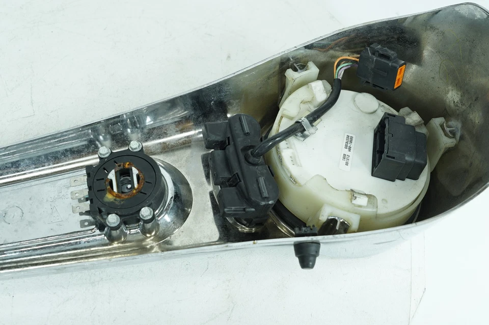 Harley Softail FXSTDI Deuce 01 OEM tanque de combustible tablero consola velocímetro NOKey 25 k Foto 2 de 4