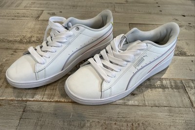 NWOT PUMA Vikky V2 Women's Size 9