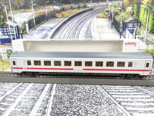 Märklin 42272 - H0 - DB - Personenwagen 2. Klasse - OVP - #D41333 | Condition: Gebraucht