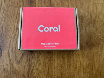 Google Coral USB Accelerator für Raspberry Pi - NEU & unbenutzt
