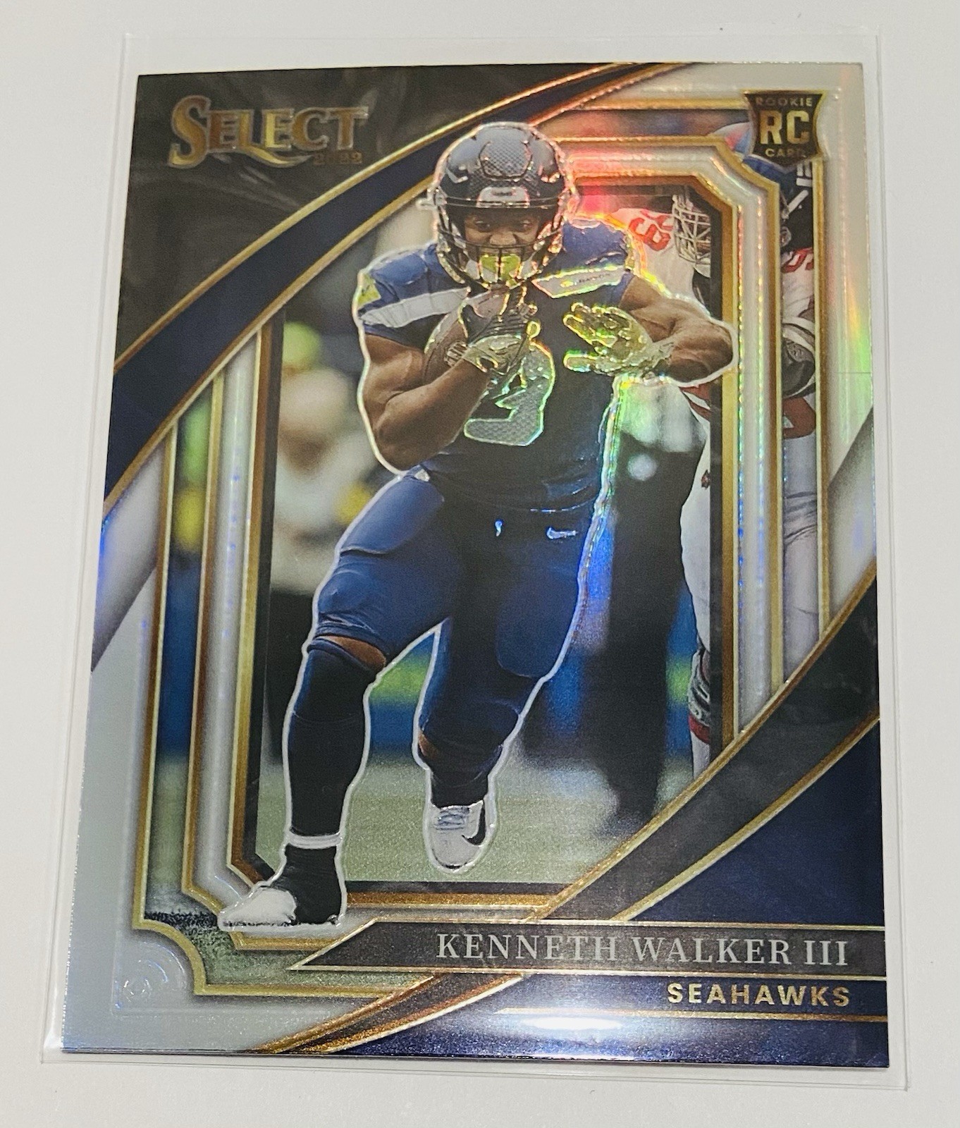 2022 Panini Select Suite Level Silver Prizm Kenneth Walker III Rookie RC #388