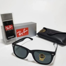 Occhiali da sole UK Ray-Ban Wayfarer RB2140 montatura nero opaco 