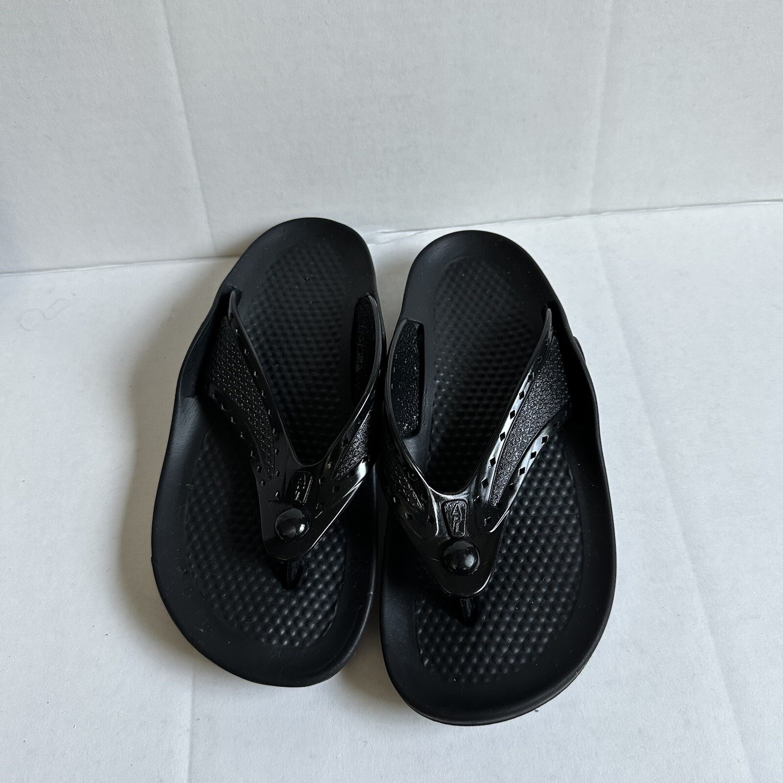 Sandali neri APL taglia 5