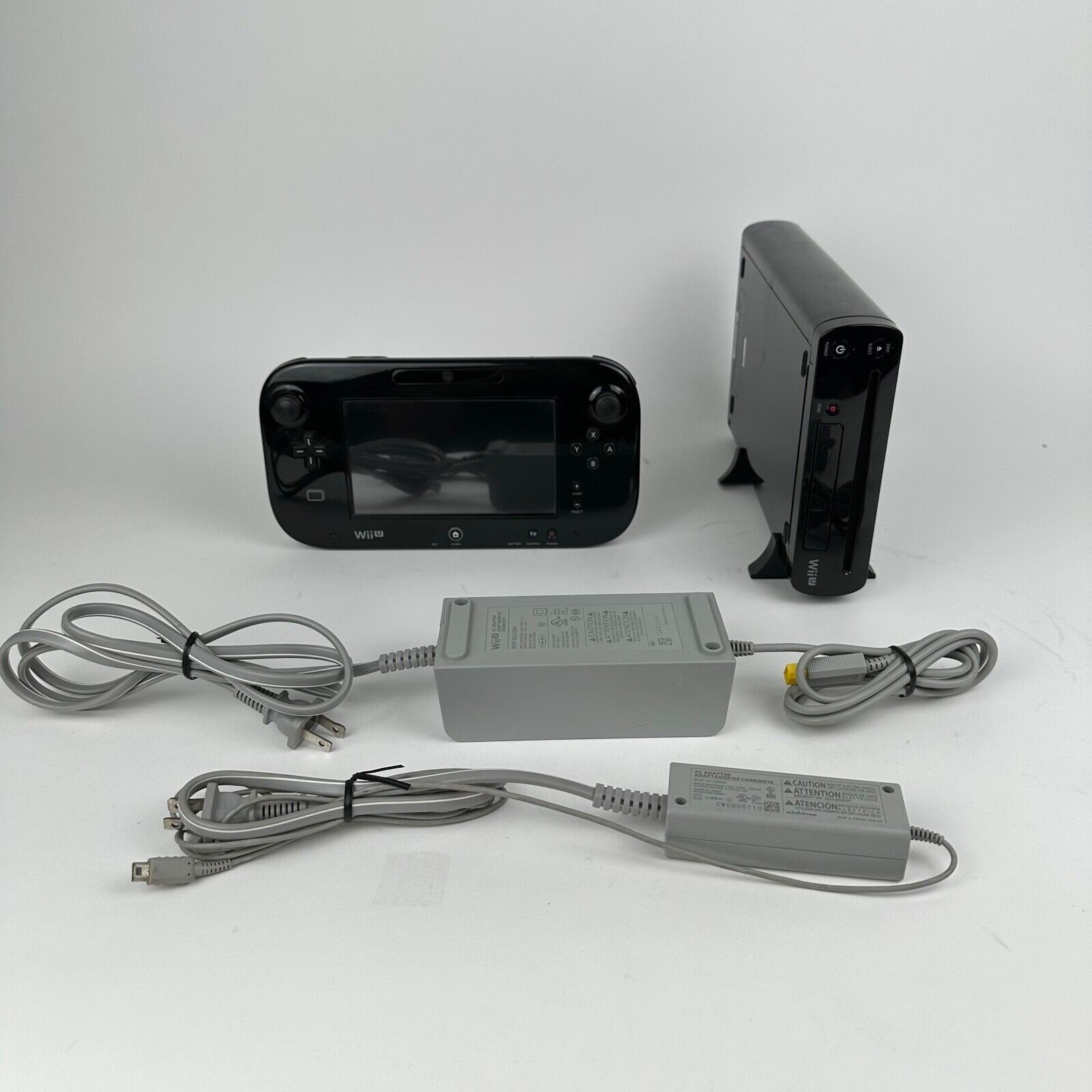 Refurbished: Wii U 32GB Deluxe Console With Gamepad Nintendo Land The  Legend Of Zelda: The Wind Waker 