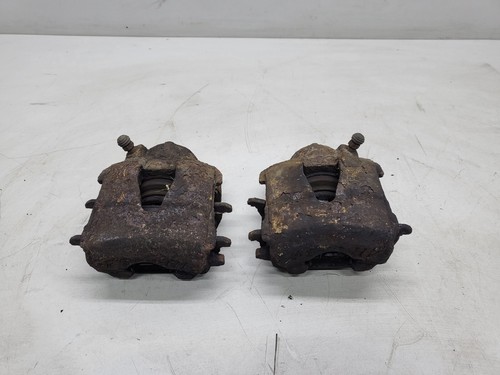 VW Polo 9N - Bremssattel Bremszange Bremse vorne rechts & links (68)