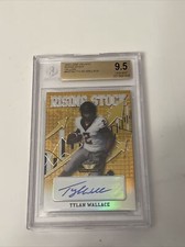 2021 Leaf Valiant Football Gold 10/10 Auto RC Tylan Wallace BGS 9.5 Auto BGS 10