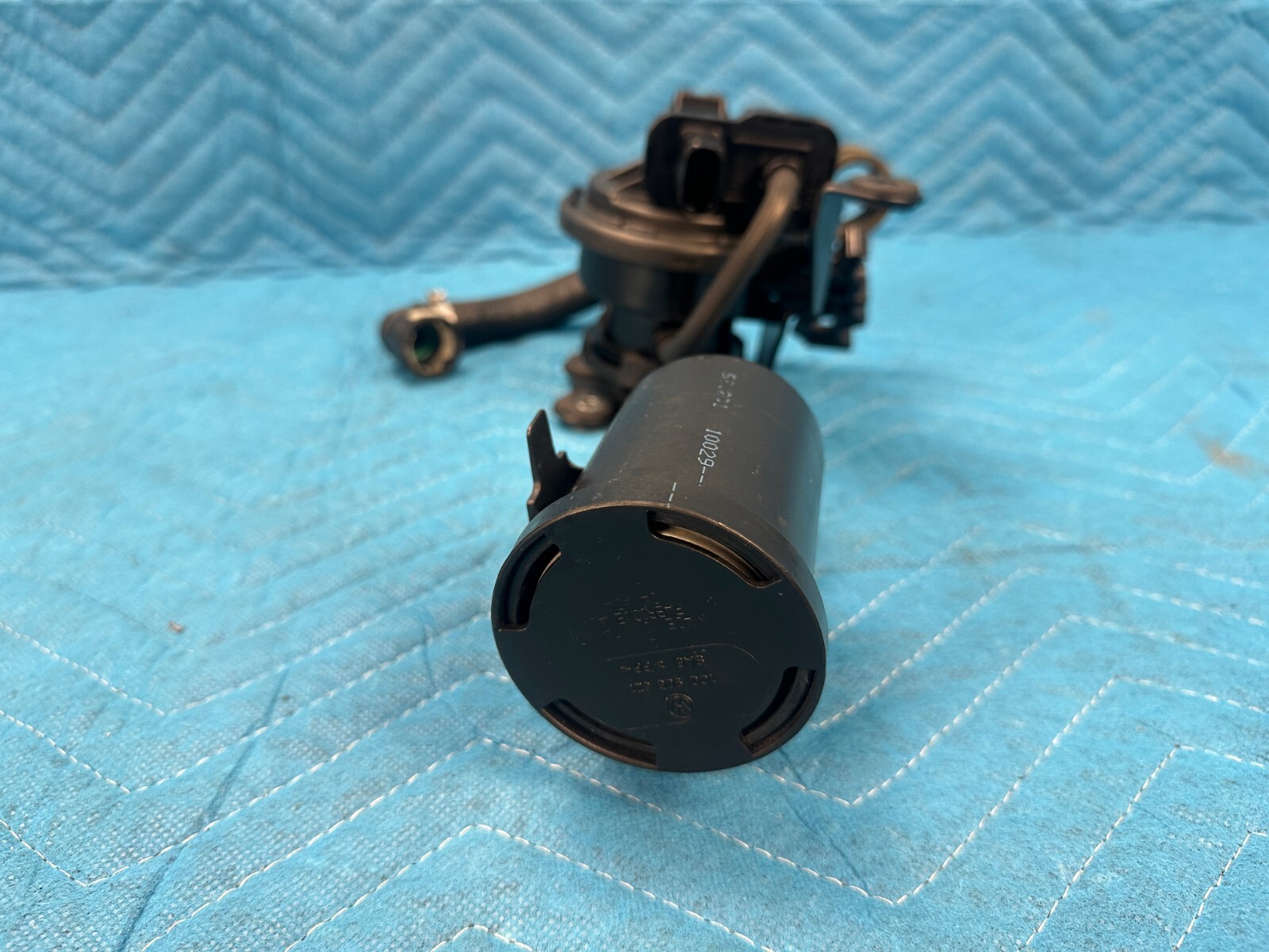 Bentley Continen Flying Spur Fuel Leak Detection Pump Assembly 29k 2006-2012 OEM