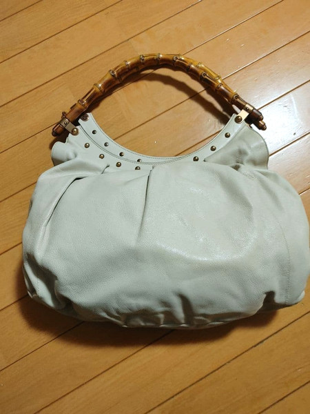 Gucci Bamboo Indy Hobo Bag Leather Shoulder Bag Studs Beige