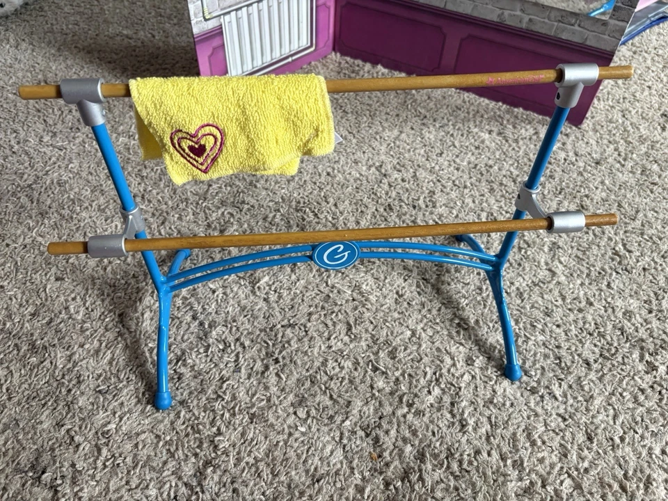 American Girl Gabriela’s Creative Studio Set Foto 2 de 4