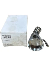 New Zurn Z7000-S6, 2.5 GPM 9.5 Lpm Shower Head **SALE**