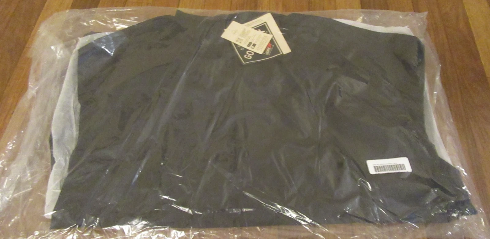 Supreme GORE-TEX Ghostface Shell Jacket Size XL Black SS26 Supreme New York 2026 - product detail image 11