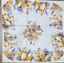 Centrotavola Misura 93x93 In Cotone In Stampa Digitale Fantasia Pasquale 