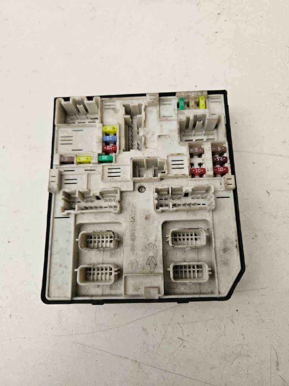 CENTRALINA PORTA FUSIBILI PER RENAULT Master 4° Serie diesel 2.3 (10>)