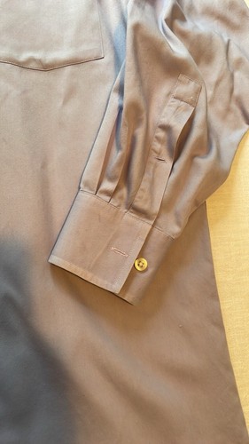 Michael Kors lavender cotton dress shirt. Size 15 1/2, 32/33 Beautiful condition - Picture 4 of 7
