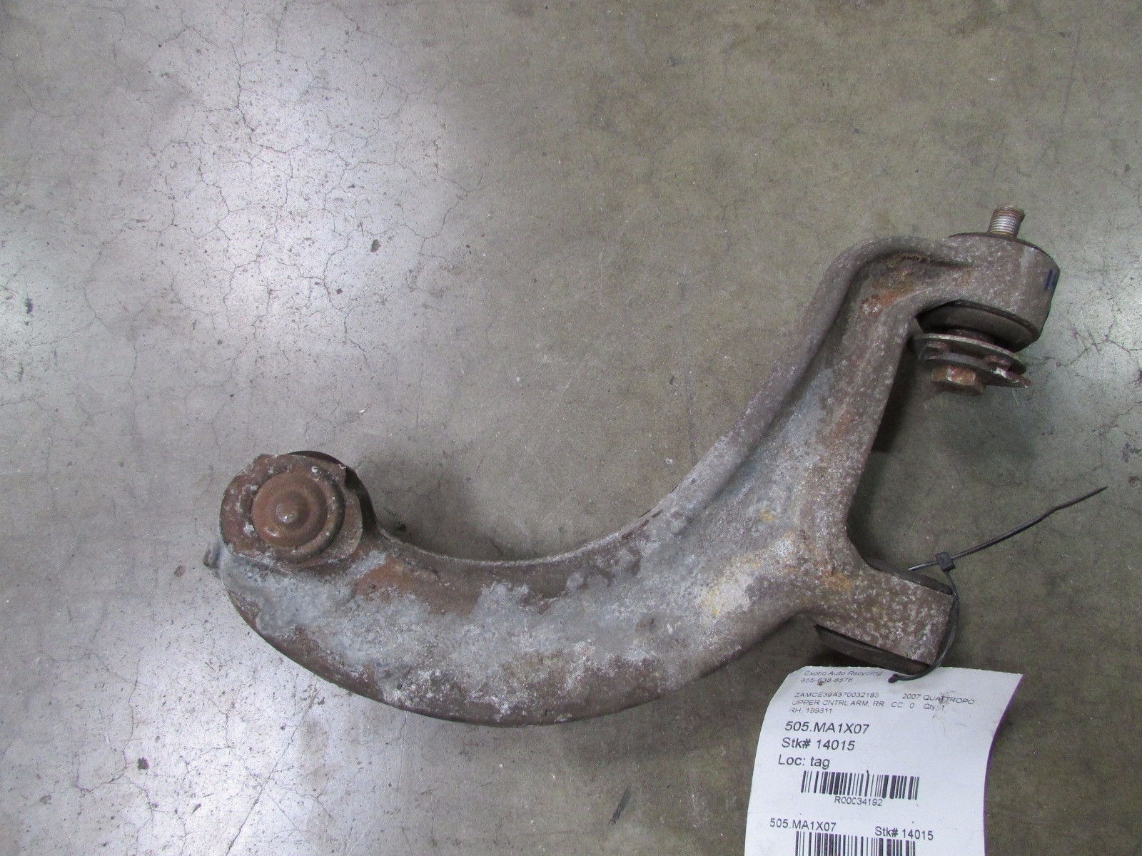 Maserati Quattroporte, RH, Right Rear Upper Control Arm, P/N 199811, Used