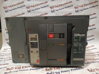 NW32H1 MERLIN GERIN / SCHNEIDER / SQUARE D MASTERPACT NW BREAKER 3200A ACB 4P