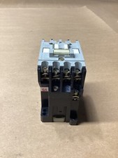 Allen Bradley Control Relay, # 700-F400A1 Ser C 120V Coil #131M76