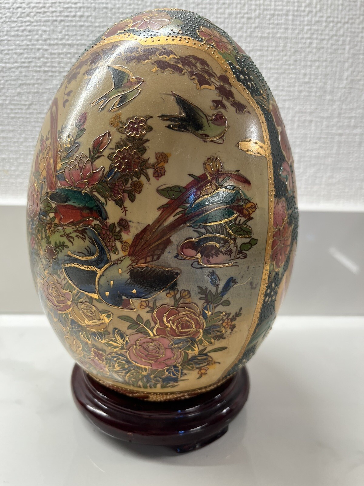 LARGE Vintage Japanese Hand-Painted Satsuma Moriage Goso Blue Egg Sculpture