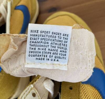 NIKE LDV Yellow x Blue Vintage 80s New Dead Stock Made in USA US9