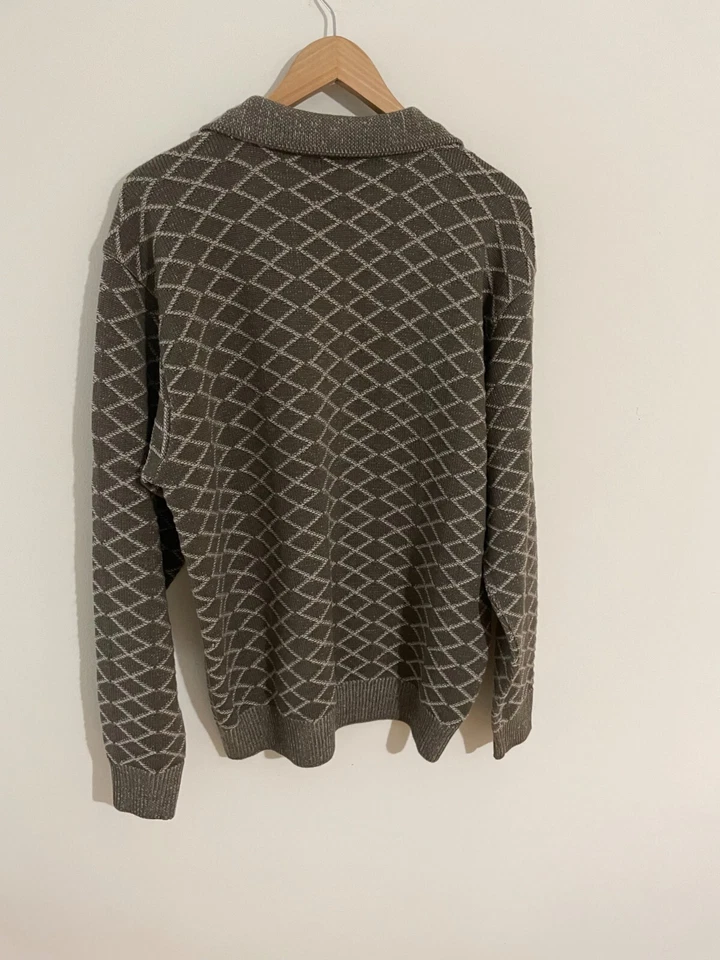 Suéter tejido Giorgio Armani TAUPE GRUESO talla XLG. 1 PROPIETARIO Foto 2 de 4