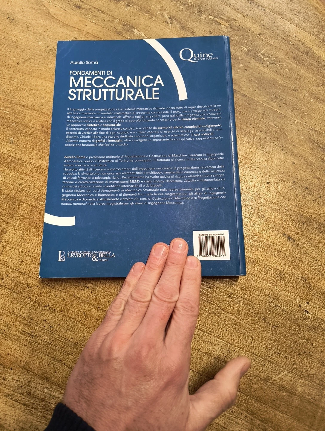 Foto 2 di 13