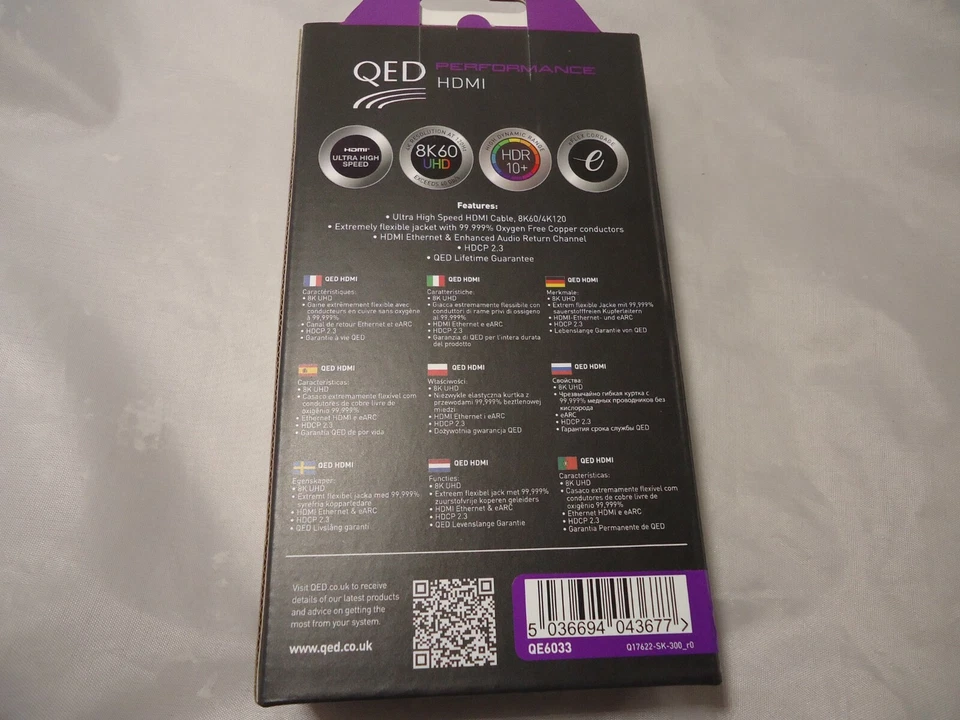 Cable HDMI de ultra alta velocidad de rendimiento QED QE6033 3 m (9,8 pies) Foto 3 de 4