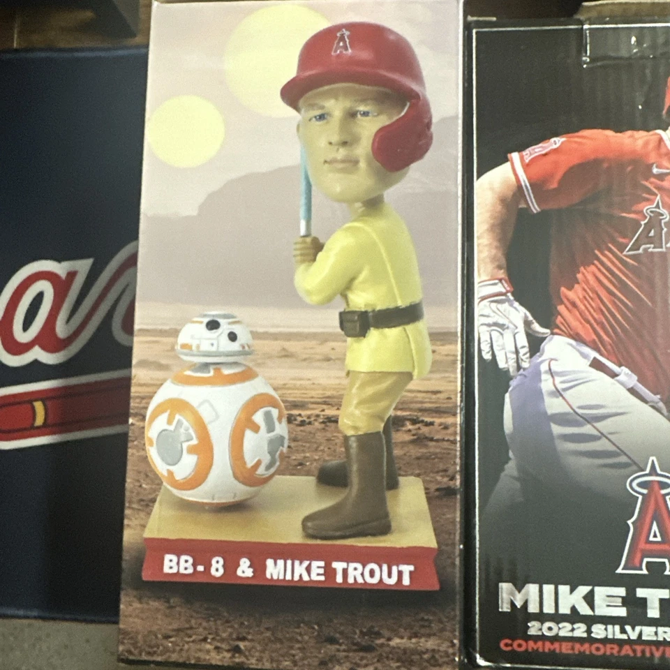 Mike Trout Bobblehead SGA Lote de 3 Foto 2 de 4