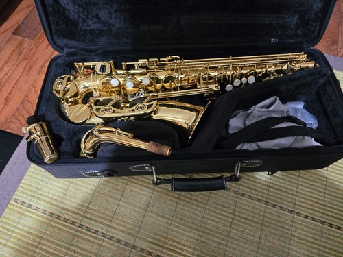 Yamaha Alto Saxophone YAS-62 III 62 Neck. SN (E 85339) Excellent  Condition.