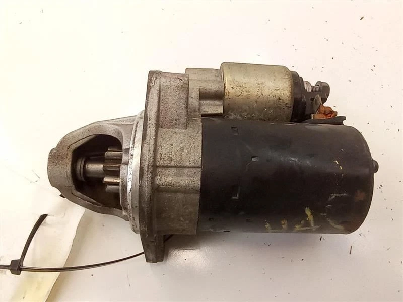 BMW E90 328i 2009 conjunto de motor de arranque Bosch OEM usado probado 1005837379 Foto 3 de 4