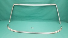 Original Mercedes-Benz W107 C107 SLC HECKSCHEIBE CHROM LEISTEN Komplett