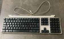 Apple Pro Keyboard M7803 Black keys Wired USB connection