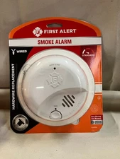 First Alert 9120B/ SMI100-AC Smoke Detector & Alarm, AC Powered Battery Backup