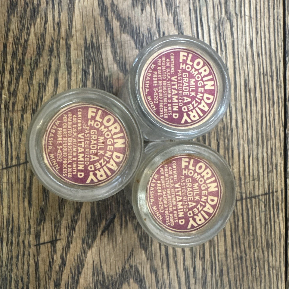 Лот из 3 флориновых молочных/молочных вставок и сливочных бутылок Wabasha Minnesota - Изображение 2 из 4