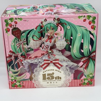 Hatsune Miku 15th Anniversary Ver. 1/7 Scale Figure Good Smile