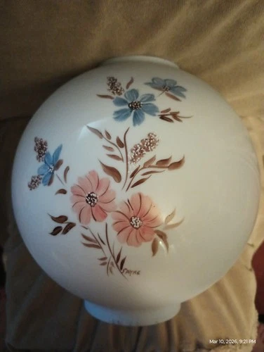 VTG Gone w/ the Wind Hurricane Parlor Lamp Shade Milk Glass Hand Painted Sayre