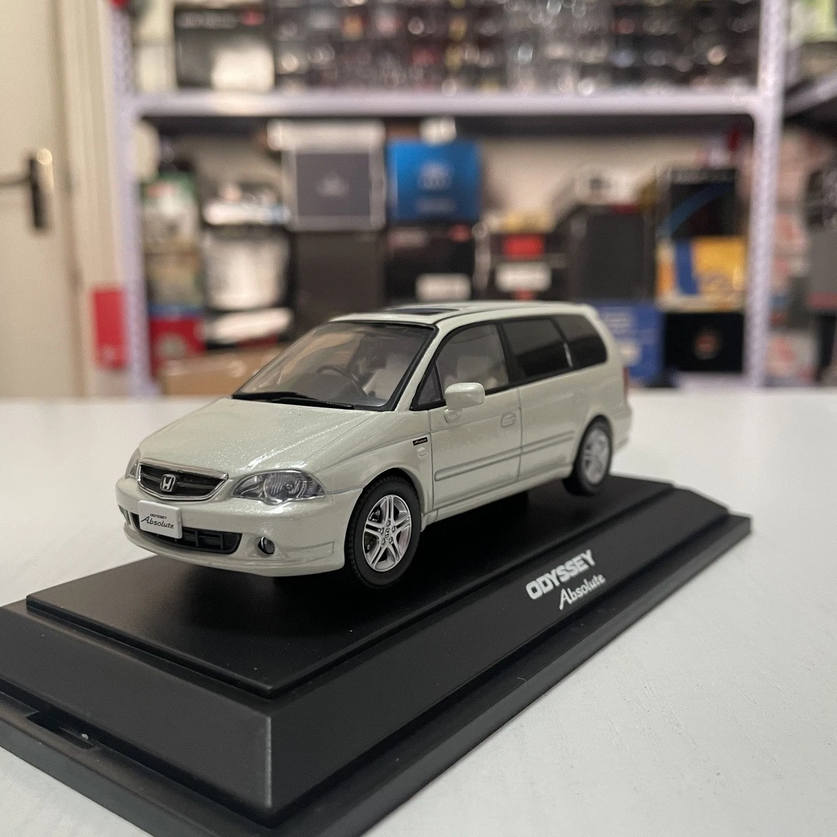 Ebbro 1:43 - Voiture de course miniature - Honda CIVIC TYPE R 2017
