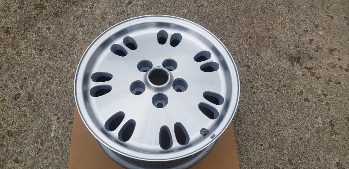 1994-1995 Jaguar XJ6 Wheel 16
