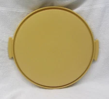 NEW Tupperware #1256-2 Replacement Harvest Gold 12" Cake Base PLATE Only