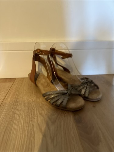 TOTALMENTE NUEVOS ISABEL MARANT Tacones para Gatito Talla 37 - Imagen 2 de 10