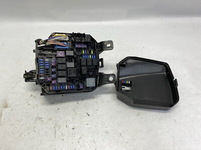 2019-2023 Mazda 3 GT 2.3L AWD Engine Fusebox Fuse Box Relay BCKA-66767-K7005
