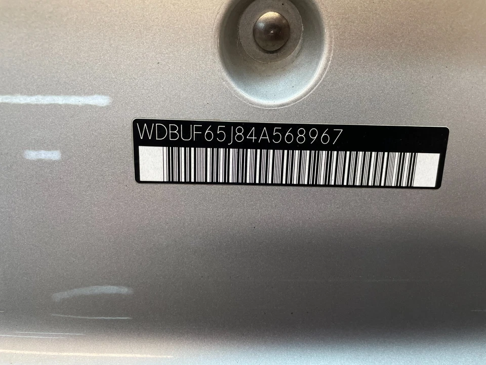 03-06 Mercedes W211 E55 AMG E500 sedán tapa maletero puerta trasera placa moldura OEM Foto 3 de 4