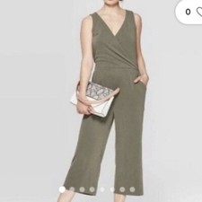 A New Day Sleeveless Green Jumpsuit Small