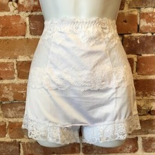 Rhonda Shear White Lace Overlay Pin-Up Shortie Retro Boyshort Panties New