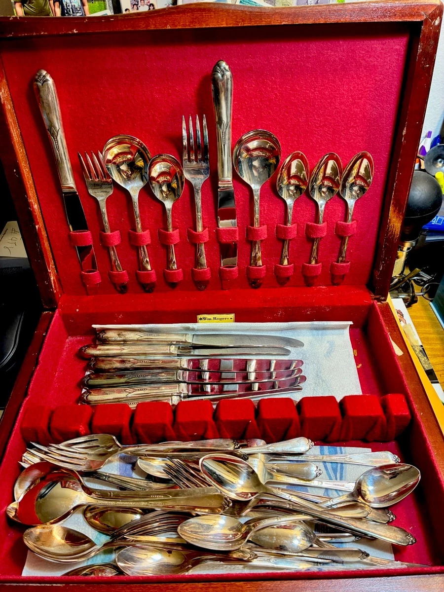 Wm. Rogers Silverware Antique US Silver-Plated Flatware for sale