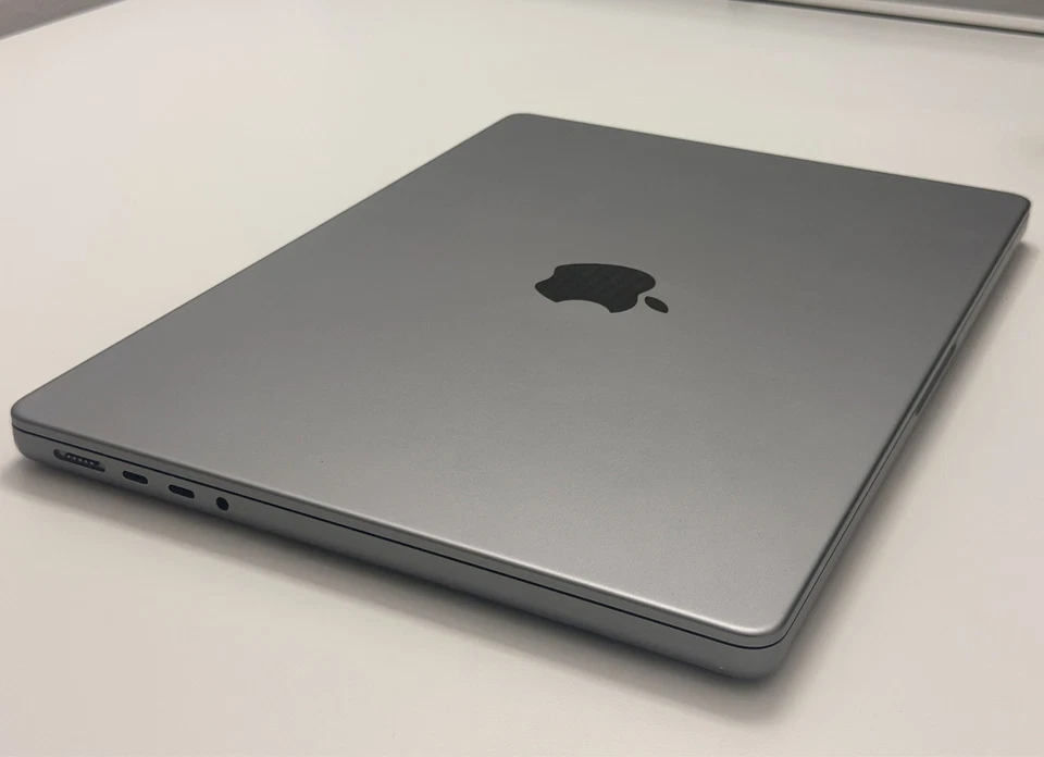 Apple MacBook Pro 14" M1 Pro · 32GB · 1TB, Foto 4 von 5