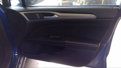 FUSION    2018 Front Door Trim Panel 655882